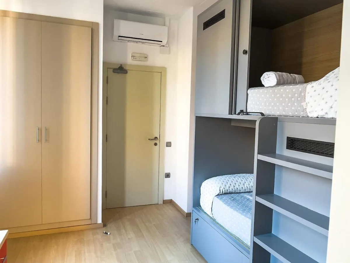 Leevin Student Barcelona Apartment